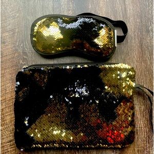 2pc Set Wristlet And Eye Mask